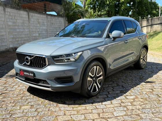VOLVO XC40 1.5 T5 RECHARGE MOMENTUM GEARTRONIC VOLVO XC40 1.5 T5 RECHARGE MOMENTUM GEARTRONIC